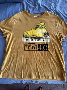 Star Wars Mustard Yellow Crewneck Graphic Tee with Tag